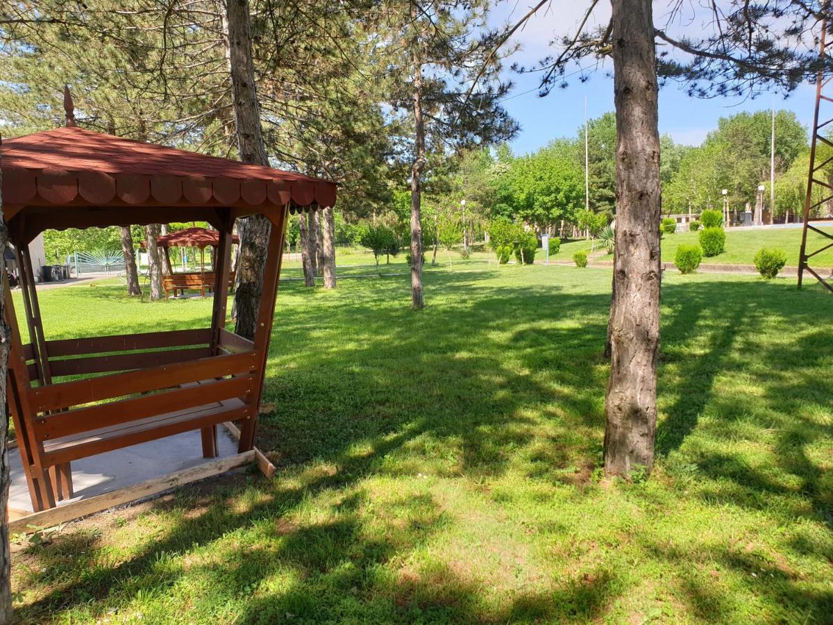 Paradise Park Polski Trŭmbesh Extérieur photo