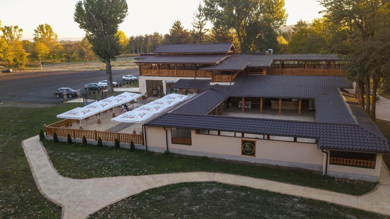 Paradise Park Polski Trŭmbesh Extérieur photo
